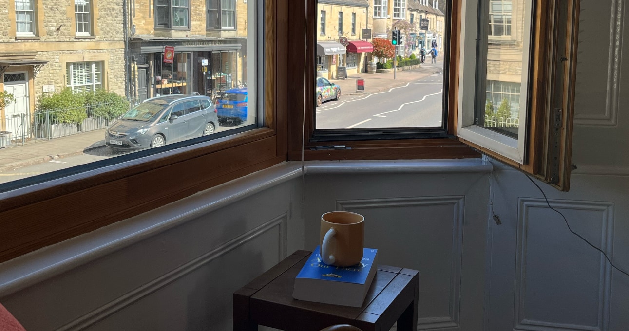 High Street Haven entrance Woodstock