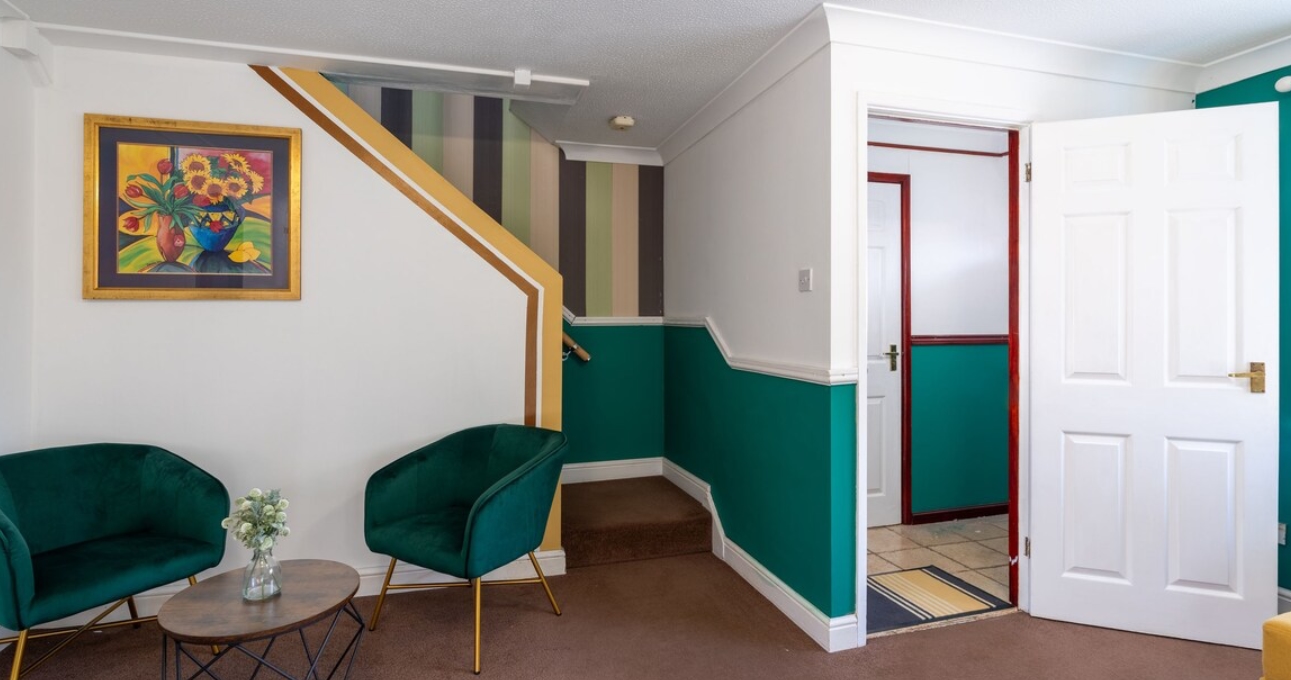 Spacious living room in Banbury contractor house
